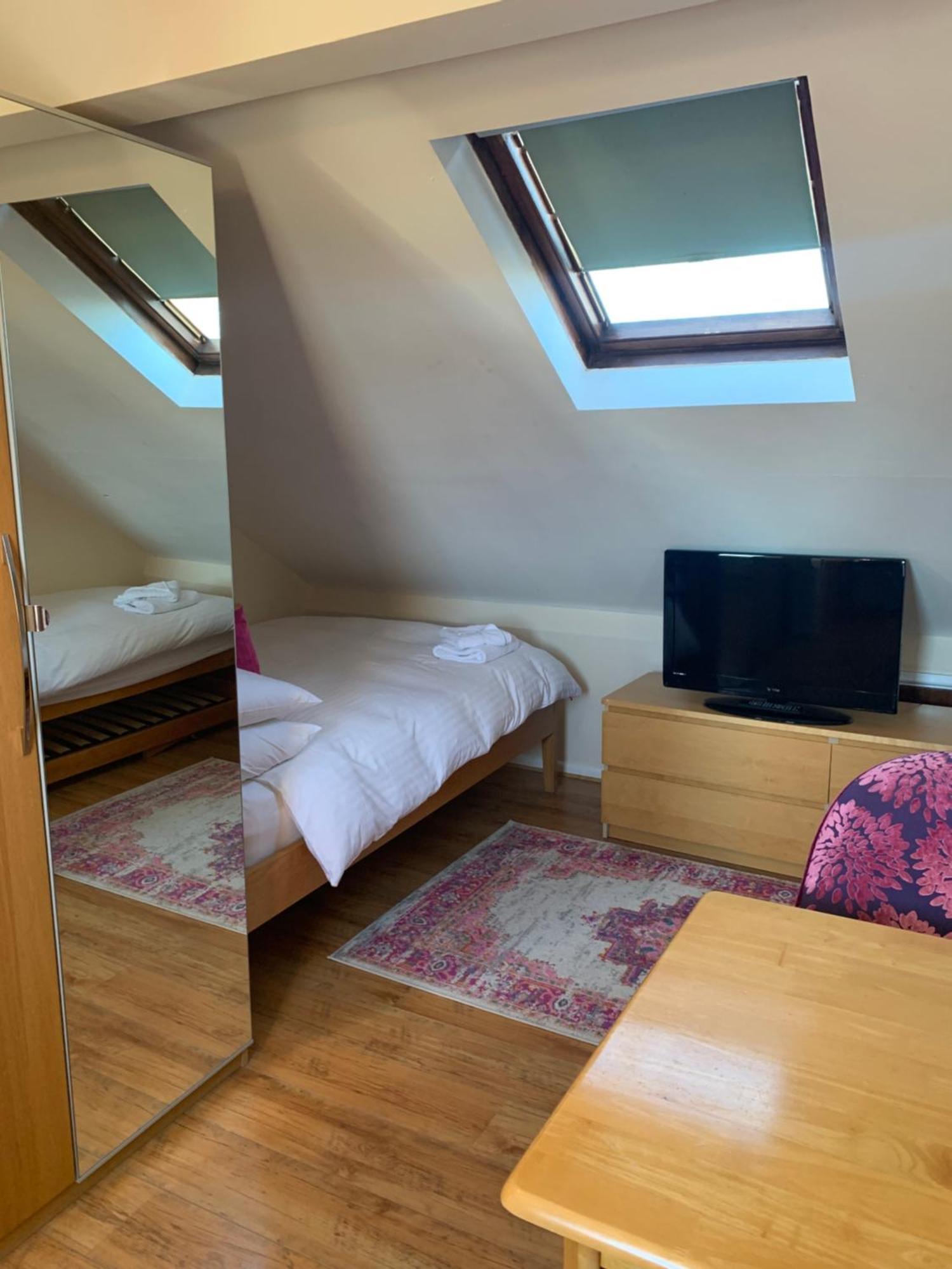 Parkview Guesthouse CBG Dış mekan fotoğraf